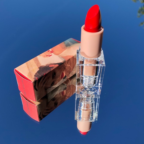 😍NWT KKW Candy Apple Red Creme Lipstick by KKW😍 - Picture 6 of 6